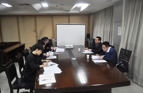 建設(shè)集團(tuán)總會(huì)計(jì)師、財(cái)務(wù)總監(jiān)贠公法蒞臨路橋分公司指導(dǎo)召開2017年度專題民主生活會(huì)