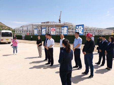 榆林市委常委、組織部部長張啟東一行蒞臨陜煤建設天工公司承建的清澗紅棗深加工項目調研指導工作