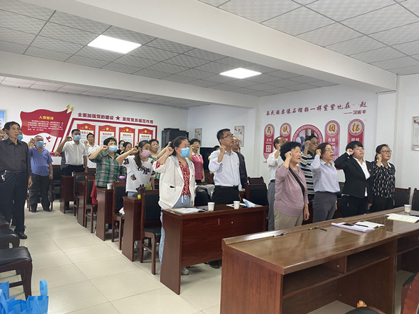 陜煤建設(shè)機(jī)電安裝公司走進(jìn)社區(qū)開展黨史學(xué)習(xí)教育