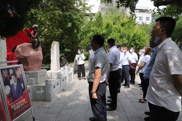 陜煤建設(shè)礦建二公司機(jī)關(guān)黨支部 :三個(gè)強(qiáng)化助推支部建設(shè)走在前列