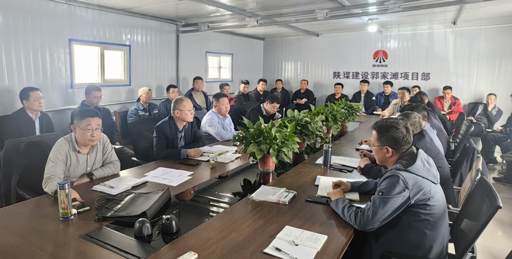 趙敬凱、劉保江到郭家灘項(xiàng)目檢查指導(dǎo)工作