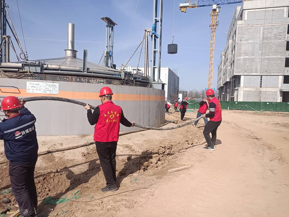 陜煤建設(shè)澄合分公司第三項目部：黨員亮身份 實干擔(dān)當(dāng)暖人心